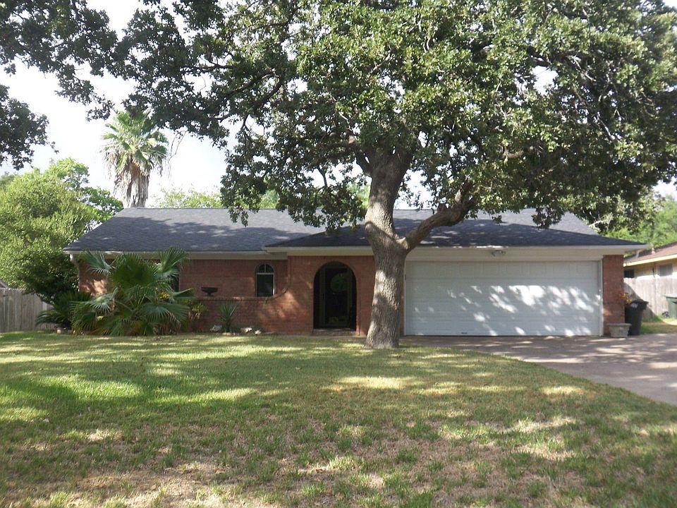 1st image of 1812 Medina Dr