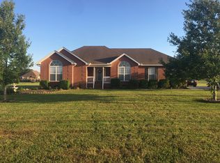 1977 Young Ln, Chapel Hill, TN 37034