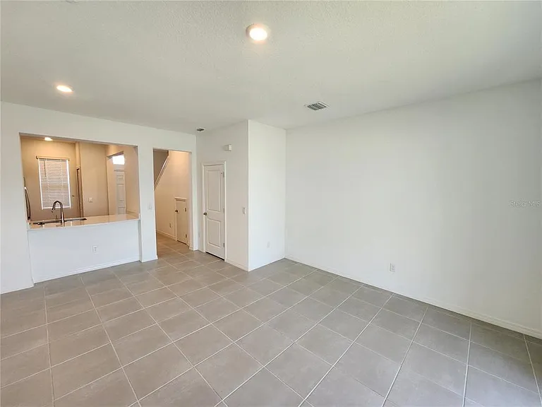 11708 Stonesmith Xing — Photo 10