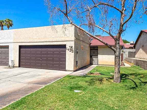 2nd image of 1422 W Hillside Pl