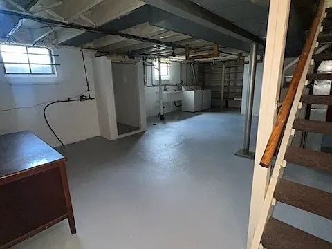 110 Ardmore Rd — Photo 17