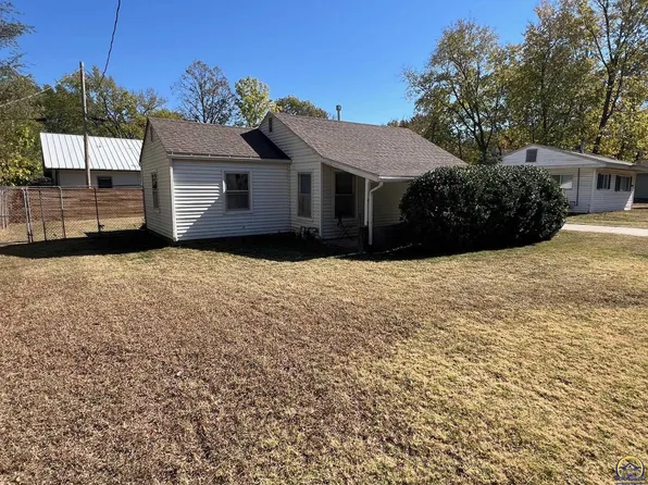 2016 Rhode Island St, Lawrence, KS 66046
