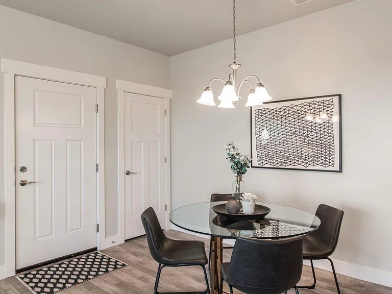 1813 W Newcastle Ln #C203 — Photo 10