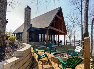 4203 Twiggs Rd, Young Harris, GA 30582