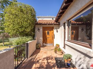 10436 Troon Ave, Los Angeles, CA 90064