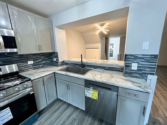 4th image of 20 S Macgillis Dr Unit 20