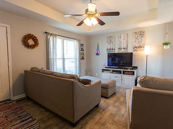 3rd image of 3459 Sand Piper Dr