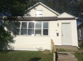 220 S 10th St, Burlington, IA