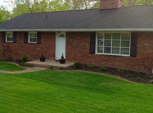 102 Wyoming Rd, Marietta, OH 45750
