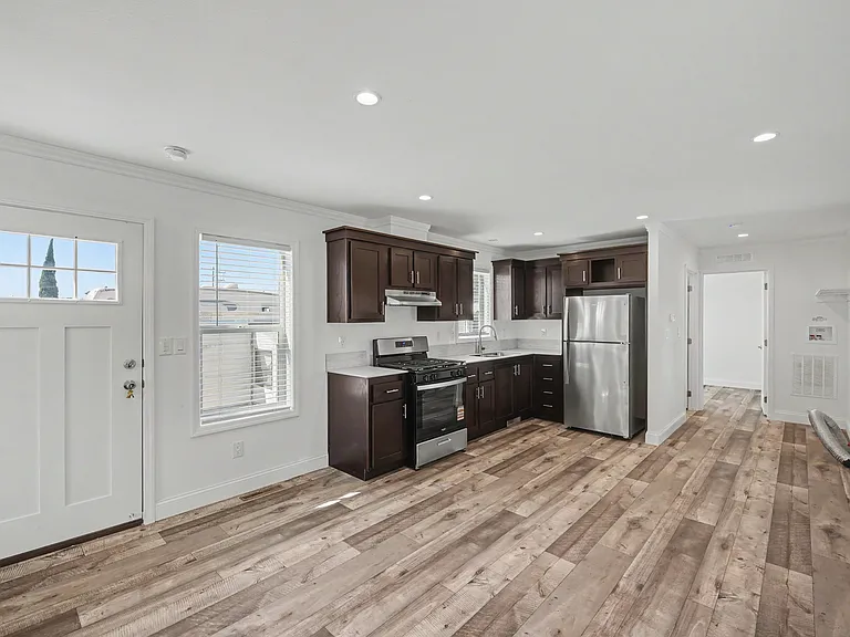 4610 Gateway Rd #1 — Photo 7