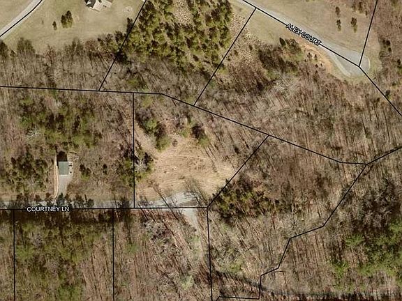 3rd image of 8 Courtney Ln Lot 8