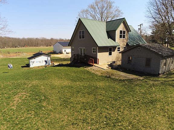 4th image of 1024 23 Mile Rd