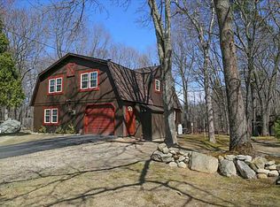 6 Marie Dr, Coventry, RI 02816