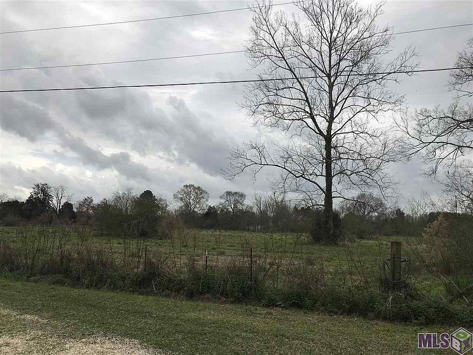 2nd image of 9 Three Sutter Ln #A