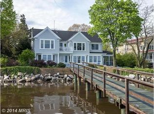 1384 E West Shady Side Rd, Shady Side, MD 20764