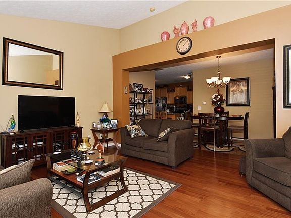 3rd image of 5334 Ladywood Knoll Pl