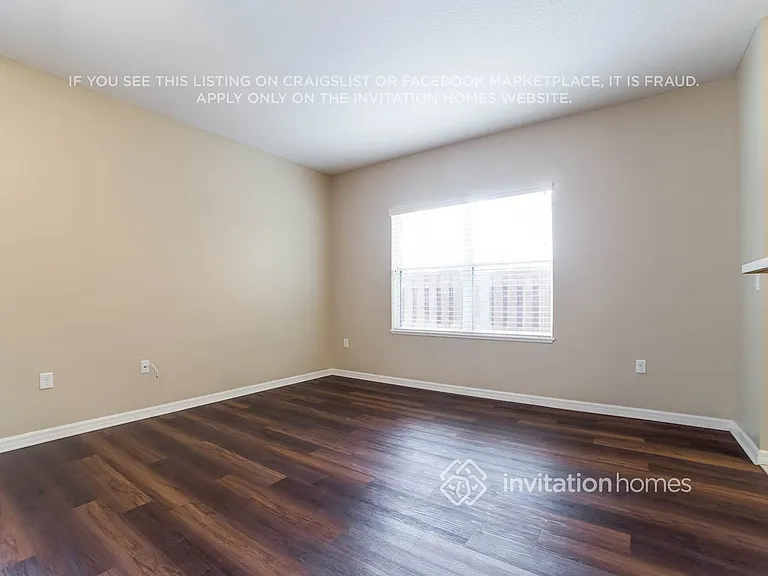 3155 Burdock Ave — Photo 7