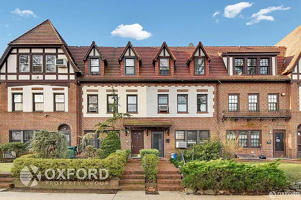 Rented by Oxford Property Group | media 1