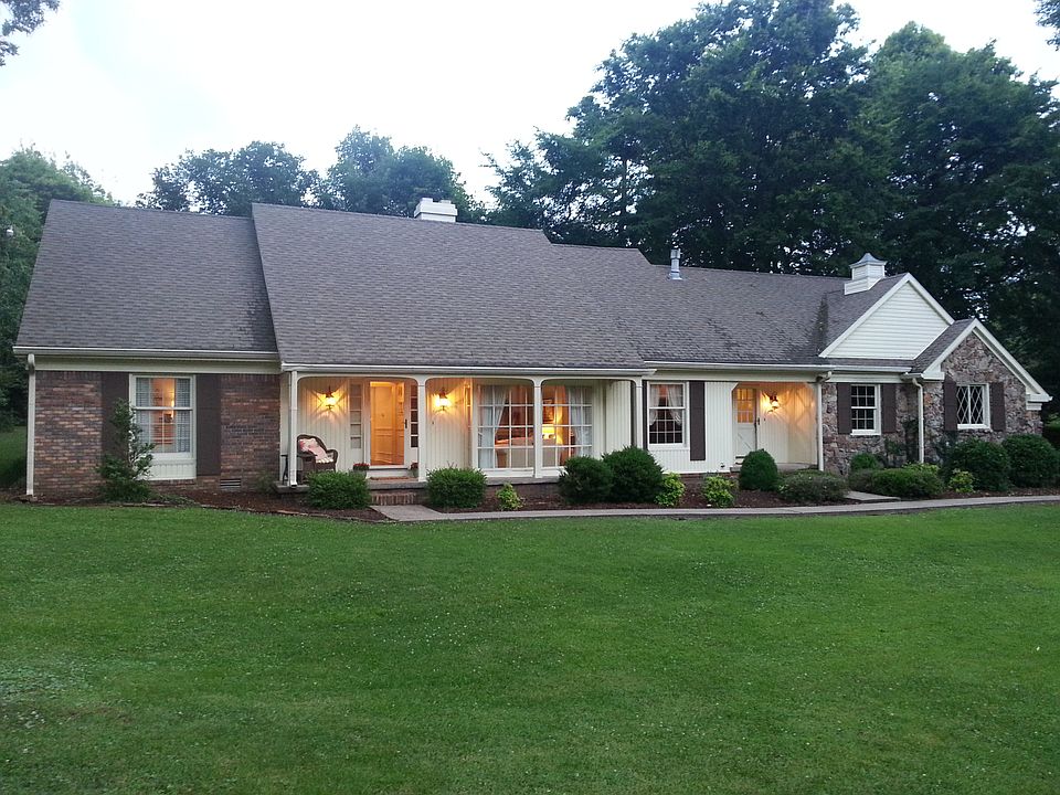 1st image of 115 Greenwood Pl