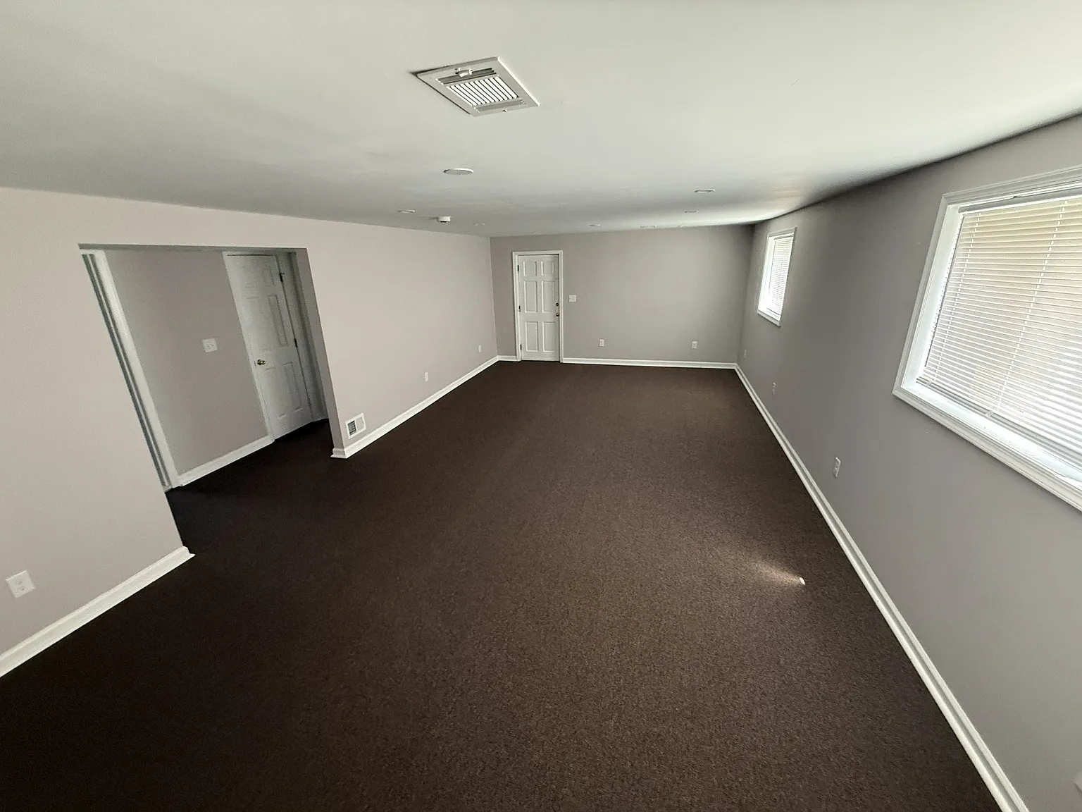 4 bed, 1500 sqft, $2,950 — Photo 4