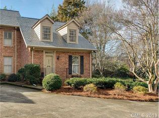 905 Bromley Rd, Charlotte, NC 28207