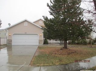 843 E Cedarview Cir, Tooele, UT 84074