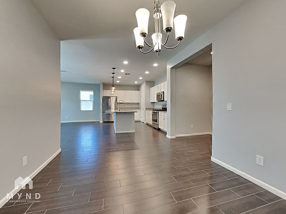 3rd image of 26216 N 122nd Ln