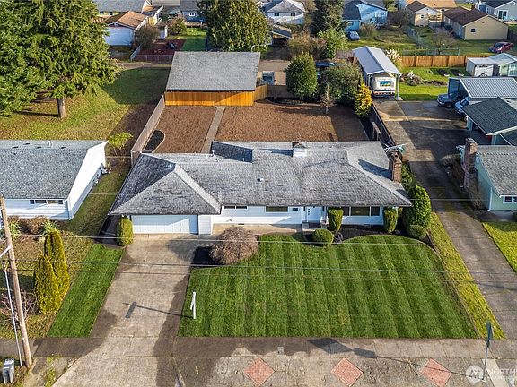 2nd image of 1404 G Street SE