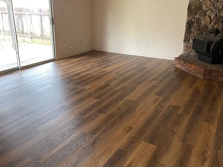 735 Christine Ave — Photo 8