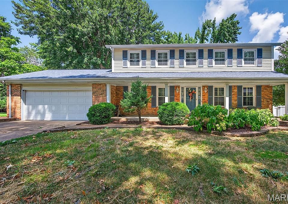 15789 Scenic Green Ct, Chesterfield, MO 63017 | MLS #25045309 | Zillow