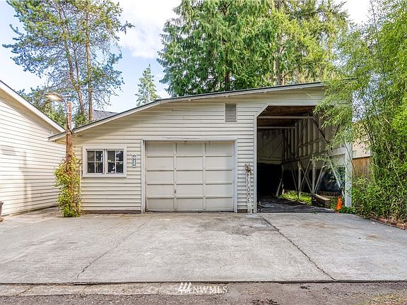 2nd image of 4309 188th St SW