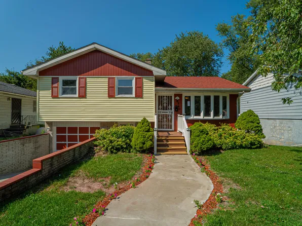 6740 E 4th Ave, Gary, IN 46403