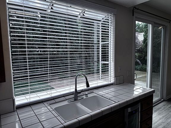 5th image of 2696 Santa Ana Ave APT 2