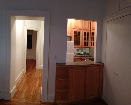 Rented by Mosh Realty | media 1