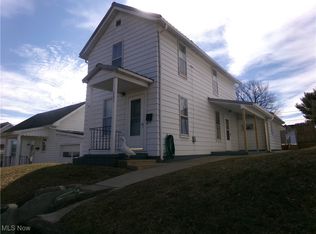 731 Vine St, Coshocton, OH 43812