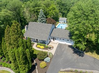 132 Valley View Blvd, Rensselaer, NY 12144