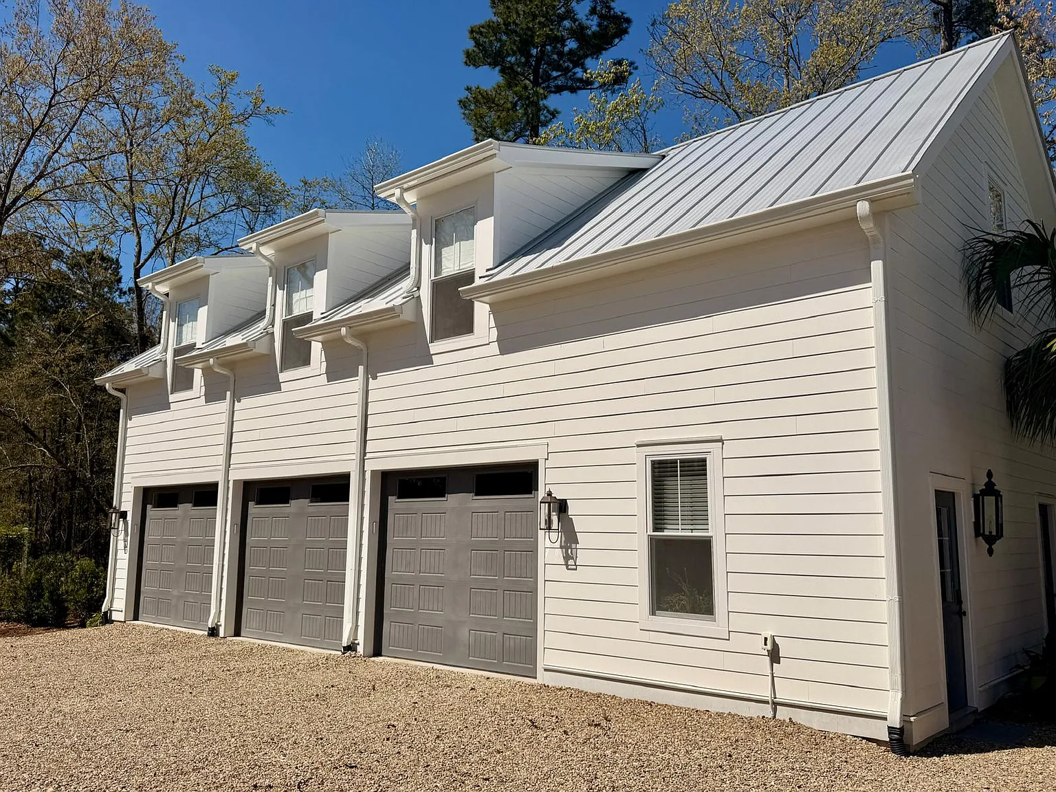 1 bed, 650 sqft, $2,100 — Photo 3