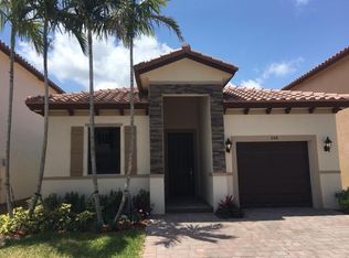 556 SE 34th Ter, Homestead, FL 33033