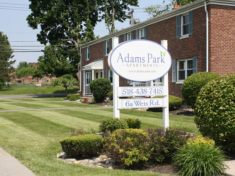 Welcome to Adams Park Apartments