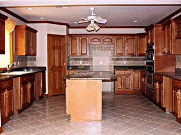 Fantastic Second Kitchen!