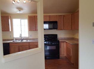 11280 Silver Ln, Silver Springs, NV 89429