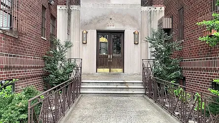 Rented by Apartment Luxe Realty Group, Inc