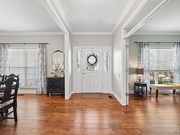 3rd image of 2026 Avalon Mist Cir