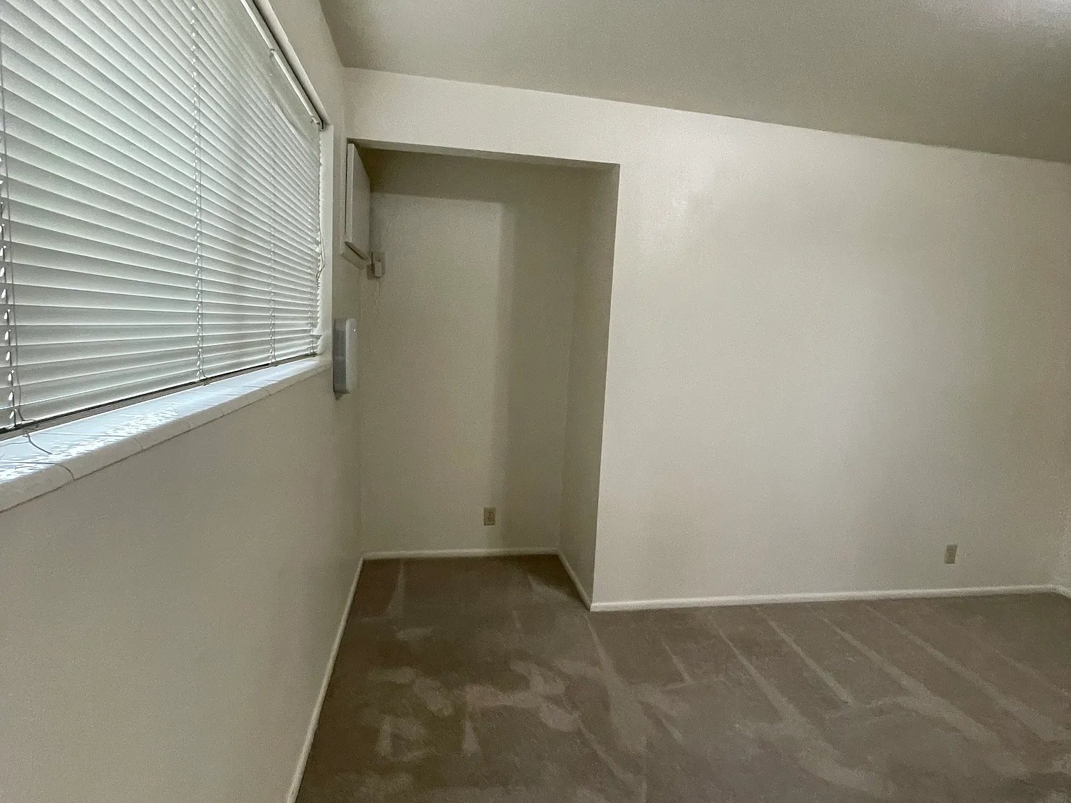 2 bed, 900 sqft, $1,250 — Photo 4