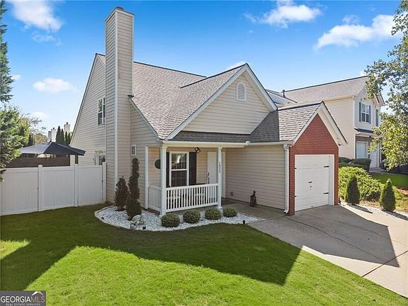 3rd image of 1955 Lexington Ln