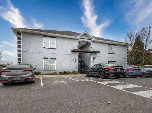 Stella's Place Apartments, 1716 Sherwood St #17151B, Greensboro, NC 27403