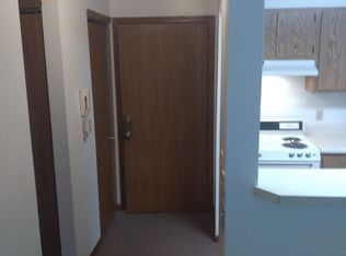 727 4th Ave #209, Gallipolis, OH 45631