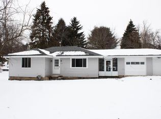 6949 Wakefield Rd, Hiram, OH 44234