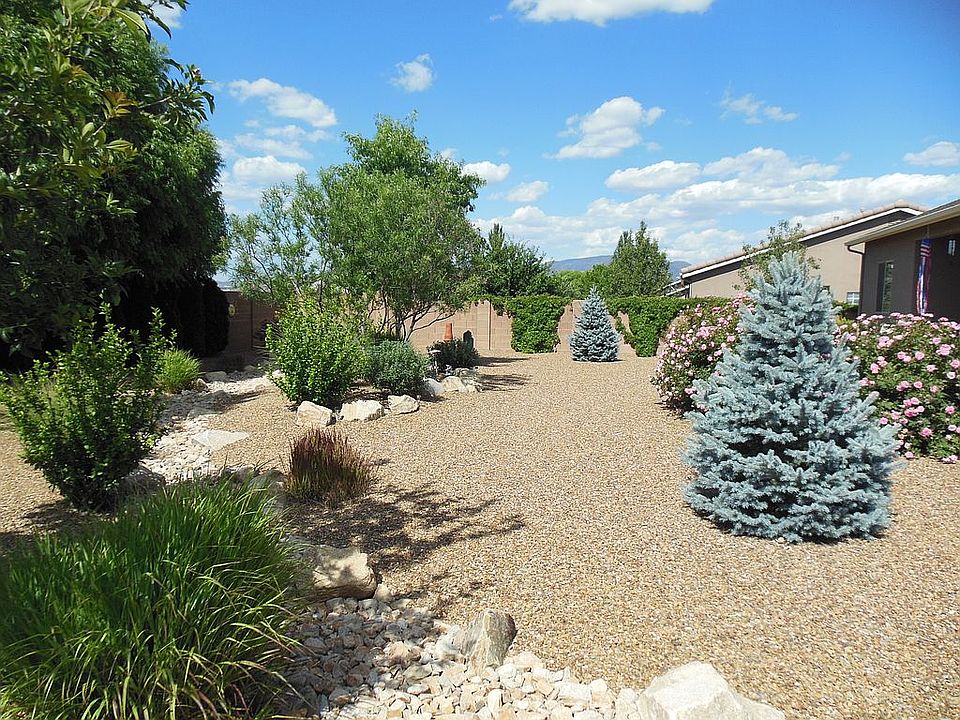 2nd image of 7854 E Bramble Berry Ln