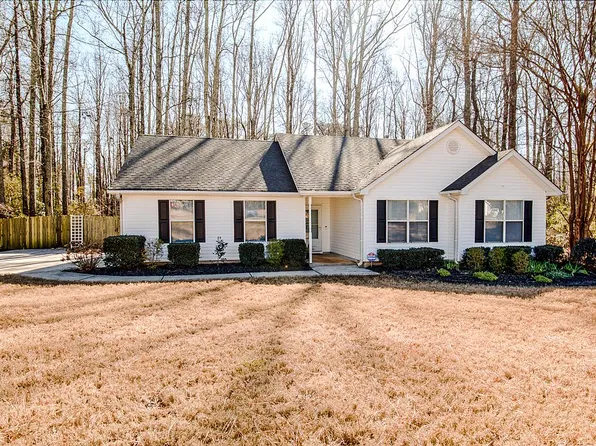 280 Peeks Crossing Dr, Senoia, GA 30276